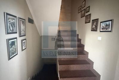 Casă cu 4 camere în Central - 12