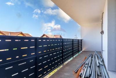 Apartament cu 4 camere semidecomandat în Baciu