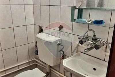 Apartament cu 2 camere decomandat în Andronache - 1