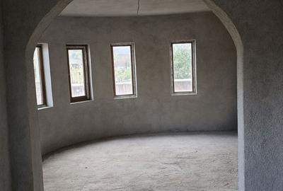 Casă cu 4 camere în Bogdan Vodă - 5
