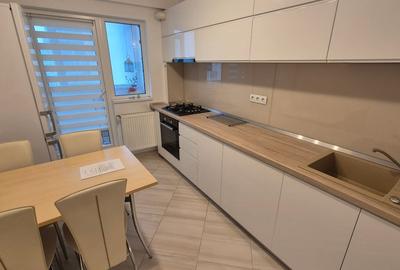 Apartament cu 4 camere semidecomandat, mobilat în Tei - 4