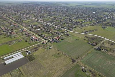 Teren de 1400 mp, în Turnu - 17