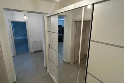 Garsonieră decomandată în Central - 7