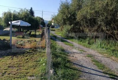 Casă cu 3 camere cu Teren 300 Mp în Unirea - 2