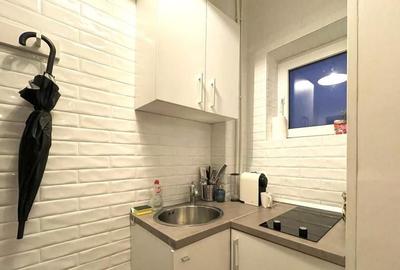 Garsonieră semidecomandată, mobilată în Universitate - 11