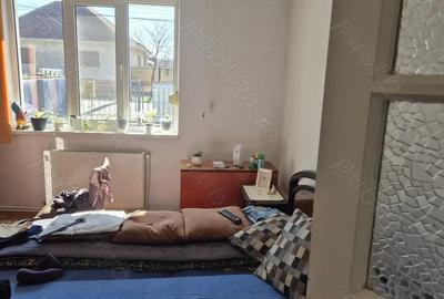 Casa de vanzare in Ghiroda 1.000 mp teren | 4 camere | 2 bai | 2 intrari separate - 1