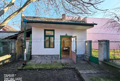 Spațiu comercial, de 20 mp, în Intim - 1