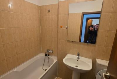 Garsonieră decomandată în Titan - 9