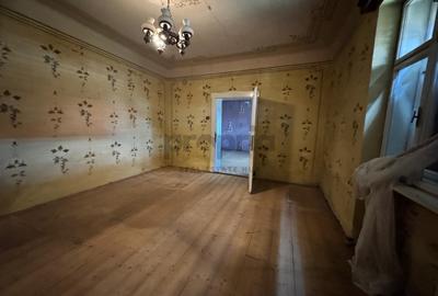 Casa cu teren generos de 1332 mp in centrul Feldioarei - 6