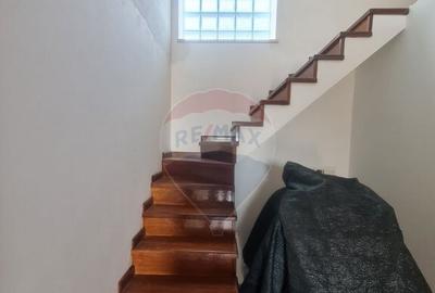 Casa cu 5 camere de vanzare (P+M) in comuna Bolotesti - 7