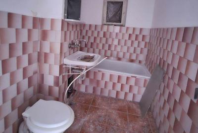 Apartament cu 3 camere decomandat în Central - 1