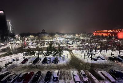 Birou, de 160 mp, în P-ța Victoriei