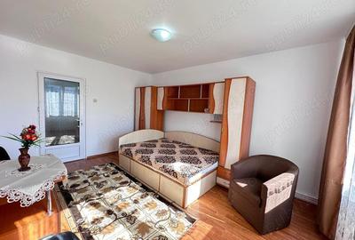 Garsoniera de inchiriat ?iglina 1, Str. Brailei, etaj 3 - 1