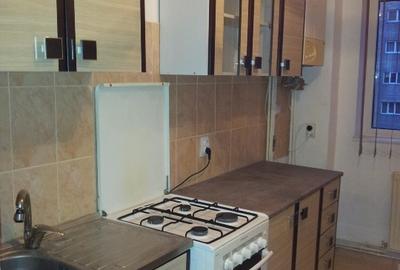 Inchiriere apartament 2 camere, zona centrala (str. Toamnei), mobilat si utilat. - 11