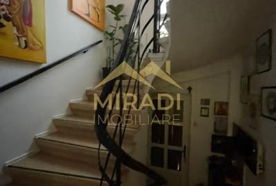 Casă cu 8 camere cu Teren 190 Mp în Dorobanți - 10