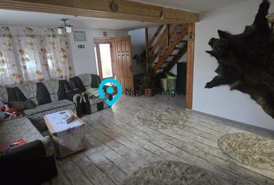 Casă individuală cu 9 camere cu Canalizare în Lerești - 26