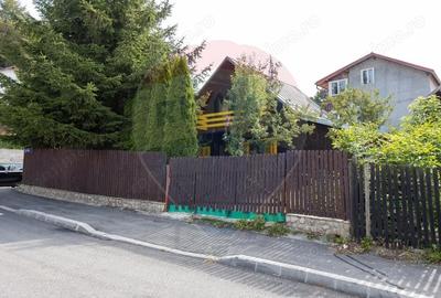 Casă cu Teren 214 Mp în Central - 5