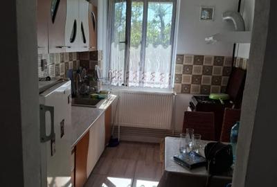 Apartament cu 3 camere decomandat, mobilat în Central - 8