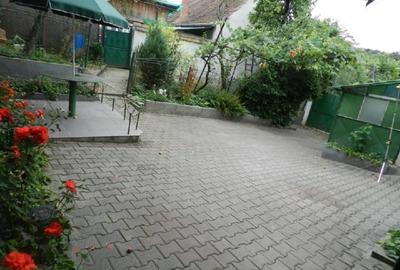 Casă de vânzare în Calnic, Alba – liniște, natură și potențial turistic - 3