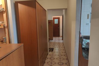 Apartament cu 4 camere semidecomandat în Brâncoveanu - 10