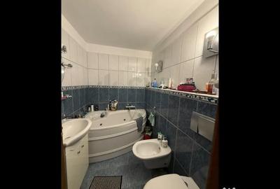 Apartament cu 4 camere decomandat în Aviației - 8