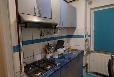 Apartament cu 3 camere semidecomandat în Ghiroda - 4
