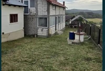 Casă cu 5 camere în Sutești - 9