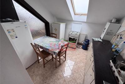 Apartament cu 3 camere semidecomandat în Zahana - 1