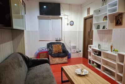 Apartament cu 2 camere decomandat în Central - 2