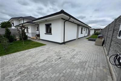 Ghiroda-Campus Universitate, duplex 3 camere mobilat,utilat