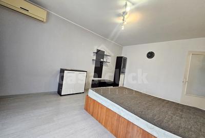 Apartament cu 2 camere decomandat, mobilat în Piața Centrală - 2