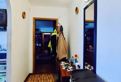 APARTAMENT SEMIDECOMANDAT  2 CAMERE CALEA ARADULUI - 4