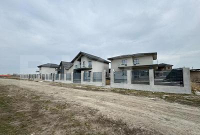 Teren de 324 mp, în Central