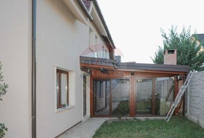 Casa cu 4 camere, de inchiriat in cartierul Tineretului Casa cu 4 camere, de inchiriat in cartierul Tineretului - 7