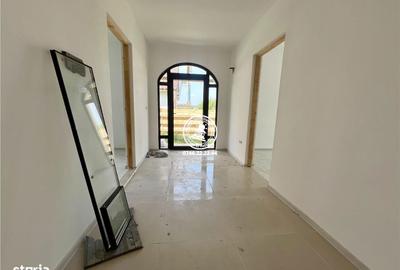 Casă cu 3 camere în Central - 4