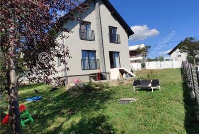 Casa cu 4 camere decomandate si gradina in zona Bavaria in Sibiu - 17