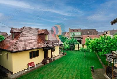 Casa noua, ultra-central Medias - 10