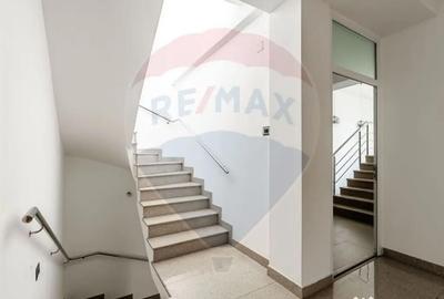 Casă cu 7 camere cu Teren 690 Mp în Malul Mureșului - 9