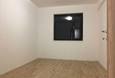 Apartament cu 3 camere decomandat în Central - 2