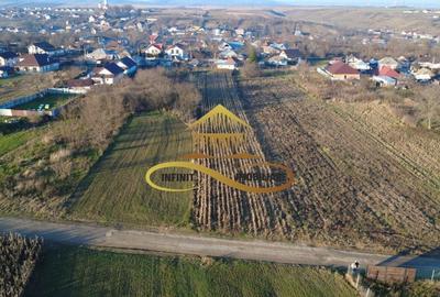 TEREN DE VANZARE - 3