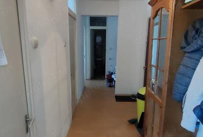 Apartament 2 camere, central, direct proprietar Apartament 2 camere, central, direct proprietar - 8