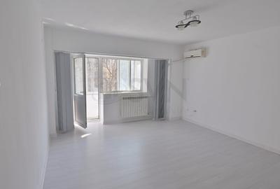 REA1023850 Apartament 2 camere cu 3 balcoane pe Bulevardul Decebal