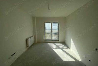 Apartament cu 3 camere semidecomandat în Florești - 5