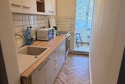 Garsonieră decomandată, mobilată în Fabric - 4