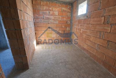 Casă individuală cu 20 camere cu Canalizare în Cantacuzino - 10