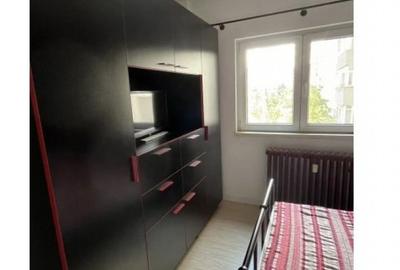 Apartament cu 3 camere decomandat în Basarabia - 3
