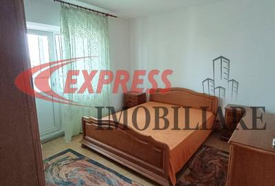 Unirii, Decebal, Rond Alba Iulia - 1