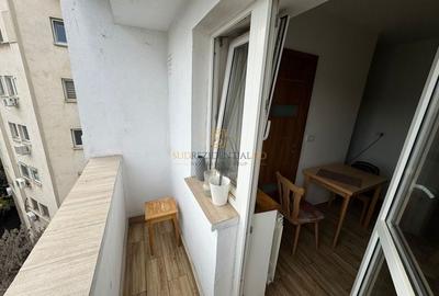 Apartament 3 camere decomandat, spatios, 5/8 -Bd.Unirii, Comision 0% - 12