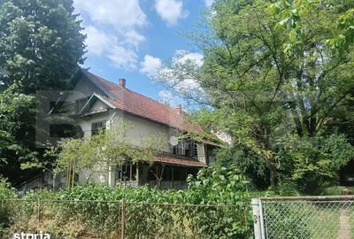 Casă cu Teren 750 Mp în Central - 2
