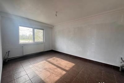 Casă cu 3 camere cu Teren 164 Mp în Delfinariu - 6